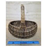 Oval Grape Vine Basket