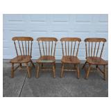 Set of Four Matching Oak Wood Chairs