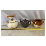Vtg Ceramic Teapot, two-tone brown and beige