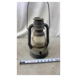 Dietz Wizard kerosene lantern
