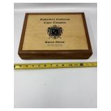 Tabacalera Contreras cigar box is a special
