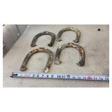 Vtg Horse Shoes