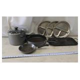 Pans, pot, metal dishes