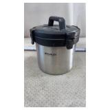 Stanley Adventure Stay Hot Camp Crock