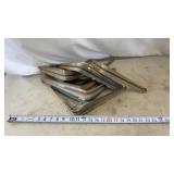 L-shaped shelf bracket