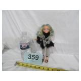 2001 BRATZ WINTERTIME CLOE DOLL