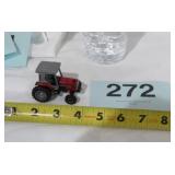 ERTL 1/64 SCALE MASSEY FERGUSON 3140 DIE CAST