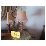 VTG LEVITON BOUDIOR LAMP, BEAUTIFUL