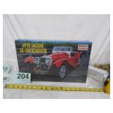 VTG MINI CRAFT 1939 JAGUAR SS-100 ROASTER 1/16 TH