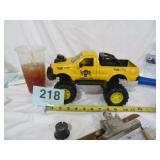 1997 TOOTSIE TOY FORD 1:50 DIECAST TRUCK, NICE