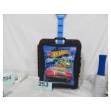 NICE HOTWHEELS CAR CASE