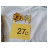 WEST GERMANY BROOCH/CAT/DISH/BROOCH