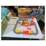 1977 Tommy Big Loader Construction Set All There