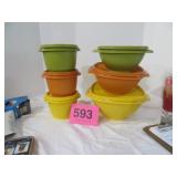 Vtg Tupperware Bowls