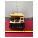 Play Metal Dump Truck
