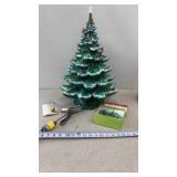 VTG Ceramic Christmas Tree 1974 Atlantic Mold 24