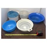 Bowls with Noodle Strainer