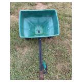 Scottï¿½s Spreader