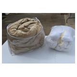 Goose Down Comforter for Full Size Bed and