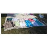 Size small Capris tops and a cup two-piece Dress