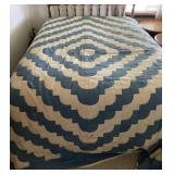King Size Comforter Blue & White