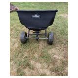 Ground Work Spreader With Fly Trap