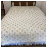 White Quilted Bedspread Measures 89 x 90