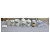 Two Juicers & Canisters