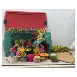 Tote with lid of faux flowers, Burlap Material