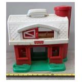 1995 Fisher-Price Little People Farm Barn