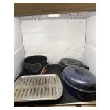 Porcelain Stew  Pot and Roasters & Pan