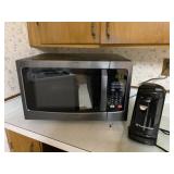 Toshiba Microwave and Toastmaster Electric Opener