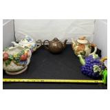 Hallï¿½s Tea Pot and Others With Cookie Jar