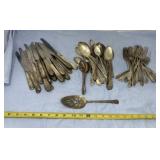China Silverware Set