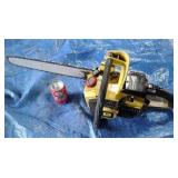 JOHN DEERE CHAIN SAW-RUNS