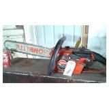HOMELITE CHAINSAW-RUNS