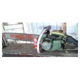 JOHN DEERE CHAIN SAW-RUNS