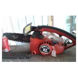 HOMELITE XL CHAINSAW-RUNS