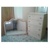 4 Drawer Dresser & Mirror