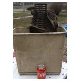 ANTIQUE CAST IRON CORN SHELL