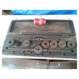 WELLS LITTLE GIANT TAP&DIE SET