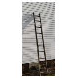 14 aluminium extion ladder (rough shape)