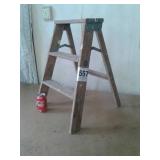 2 Ft. Ladder