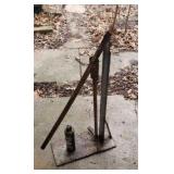 Tire bead breaker