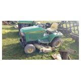 John Deere 425 ridding mower (not running)