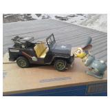 U.S. ARMY METAL TOY:RABBIT WIND-UP