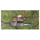 John Deere HYDRAULIC  cylinders.