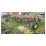 John Deere  16