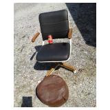 OFFICE CHAIR & OTTOMAN