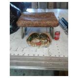 RETRO FOOT STOOL, LIGHTED SEA SHELL